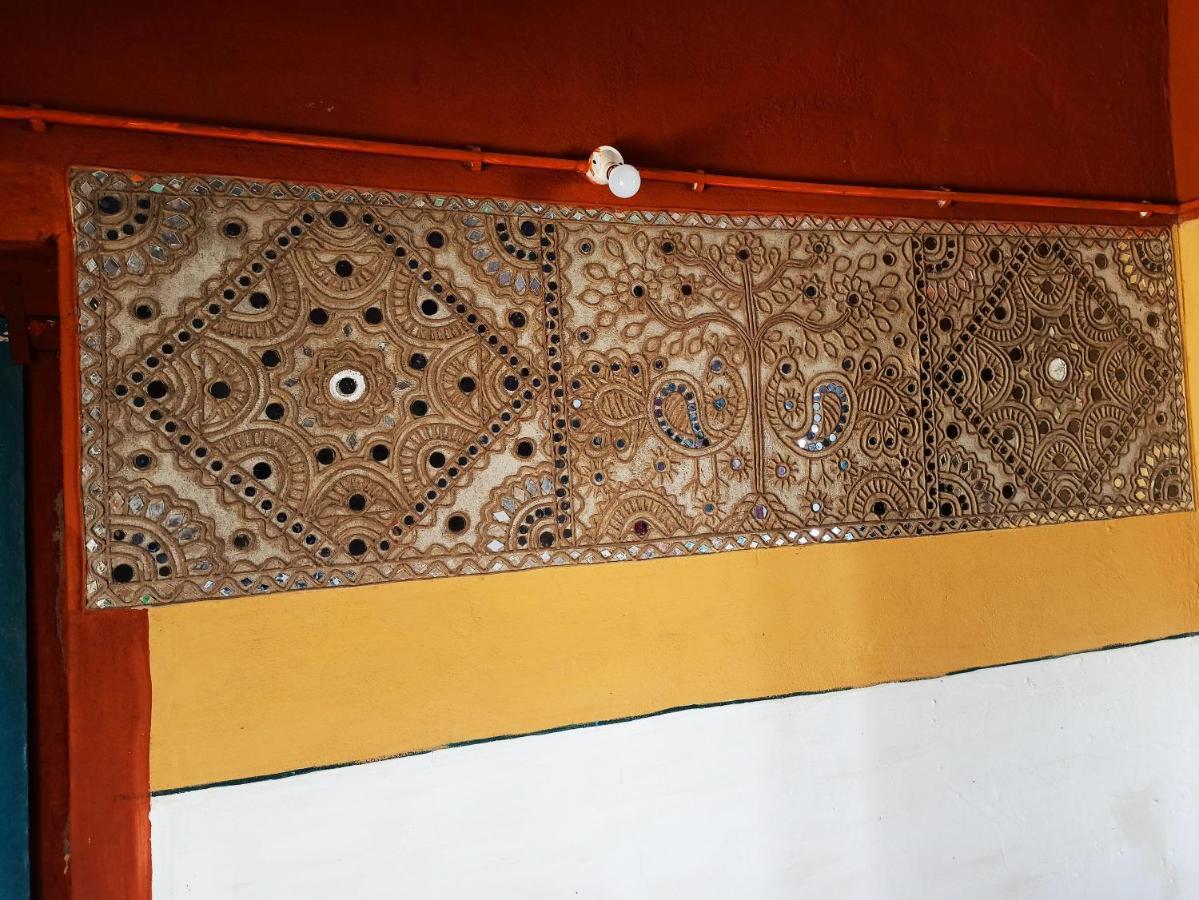 Kutir Craft Village Resort Bherandiala Экстерьер фото