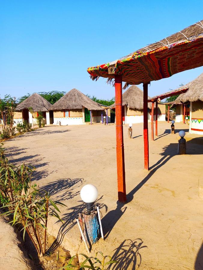Kutir Craft Village Resort Bherandiala Экстерьер фото