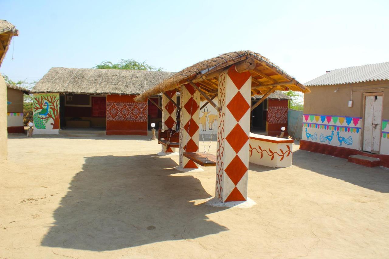 Kutir Craft Village Resort Bherandiala Экстерьер фото
