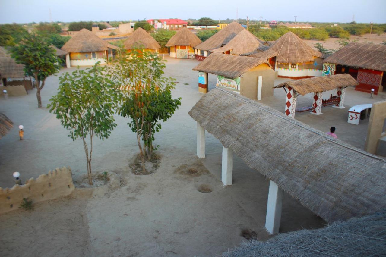 Kutir Craft Village Resort Bherandiala Экстерьер фото