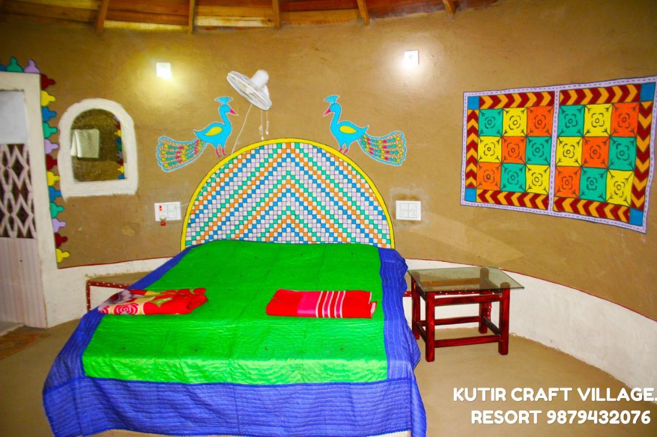 Kutir Craft Village Resort Bherandiala Экстерьер фото